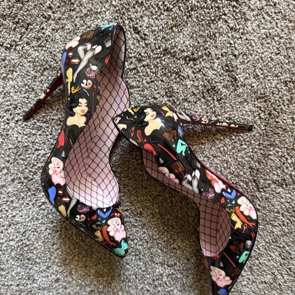 Christian Louboutin Hot Chick Heels - Picture 2 of 8